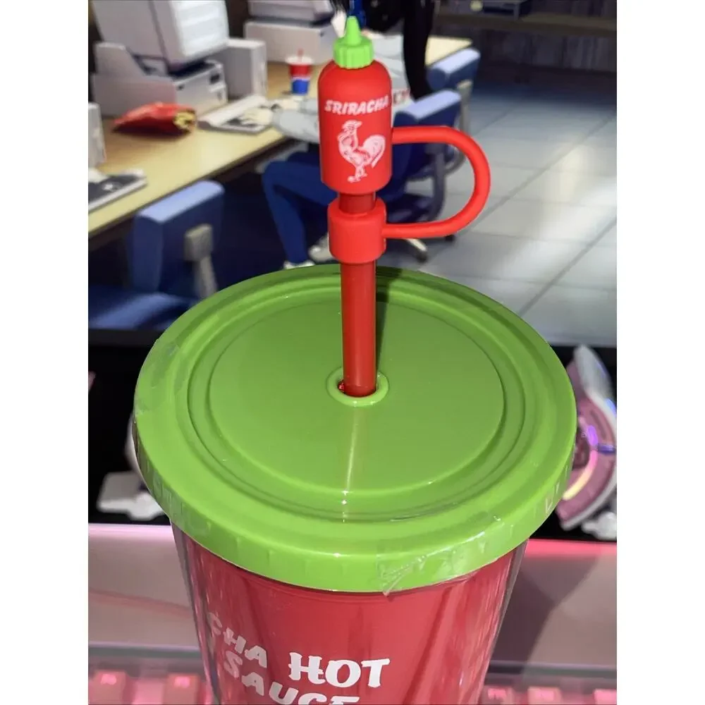 Sriracha Tumbler & 4 Socks Set Straw Crew Ankle Huy Fong Rooster Hot Chili Sauce
